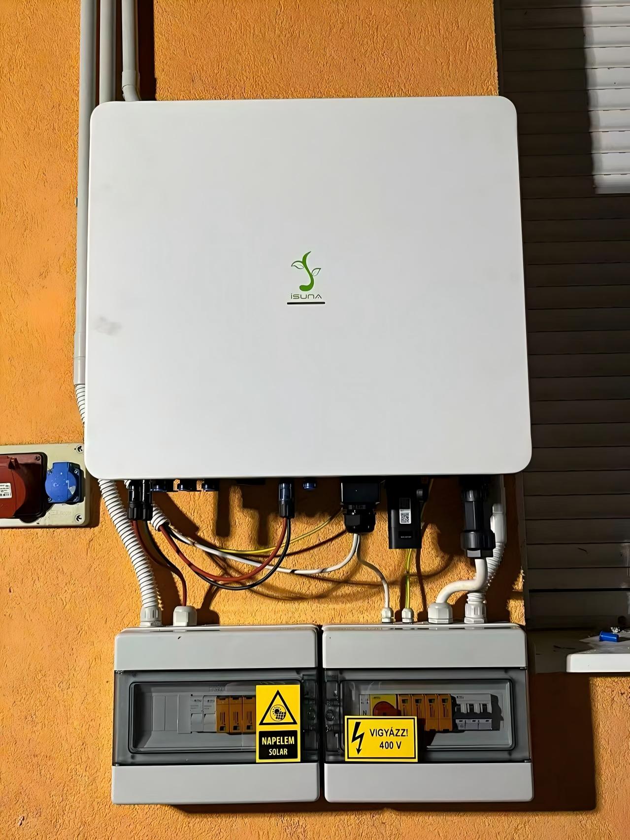 3 phase HV hybrid inverter 5kW Hungary.jpg